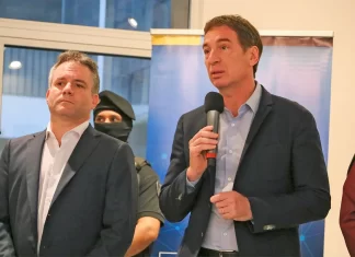 Hackean a político argentino