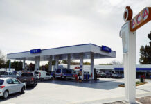 Hackearon el sistema y no pueden subir el precio de la nafta